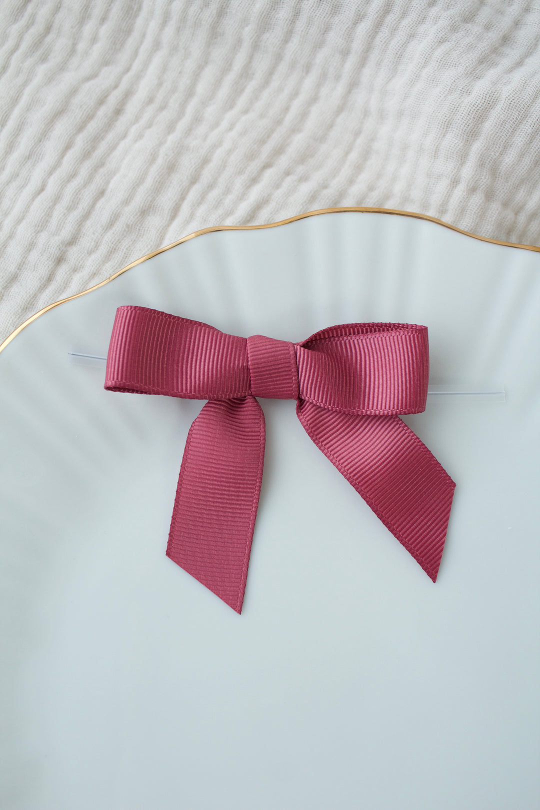 Cherry - Grosgrains pre-tied bows (20pcs) with clear twist tie