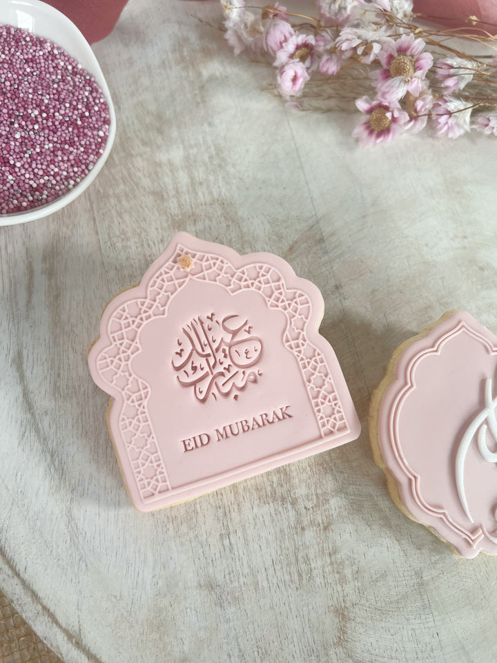 Kit contour porte orientale et 2 stamp'it Eid Mubarak+ emporte-pièce